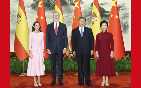 習近平會見西班牙國王費利佩六世